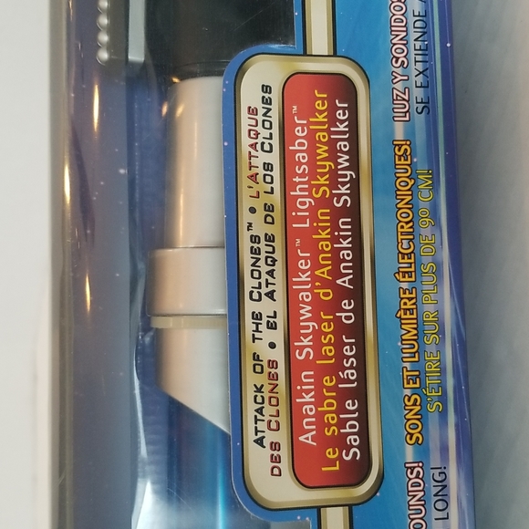 Vintage Hasbro NEW Star Wars Attack of The Clones Anakin Skywalker Lightsaber - Picture 4 of 12